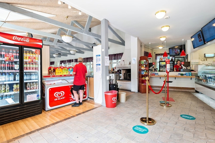 Imagen de los interiores del Hotel First Camp Mellsta-Borl&auml;nge. Foto 19