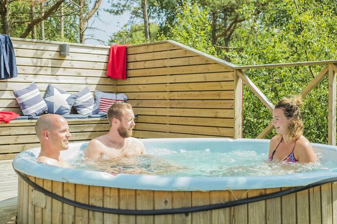 Imagen general del Hotel First Camp Tyl&ouml;sand. Foto 2