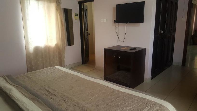 Imagen de la habitación del Hotel First Choice. Foto 8
