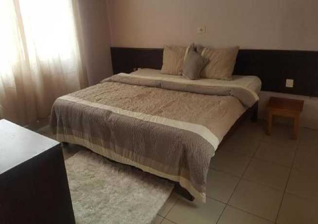 Imagen de la habitación del Hotel First Choice. Foto 11
