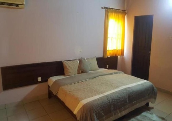 Imagen de la habitación del Hotel First Choice. Foto 17