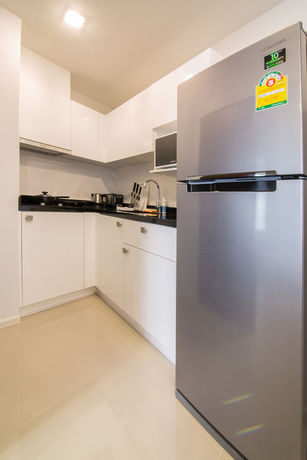 Imagen de la habitación del Hotel First Choice Grand Suites. Foto 2