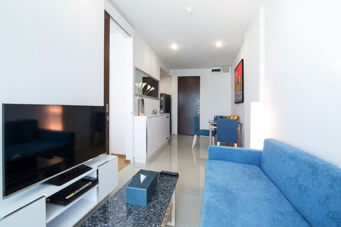 Imagen de la habitación del Hotel First Choice Grand Suites. Foto 3