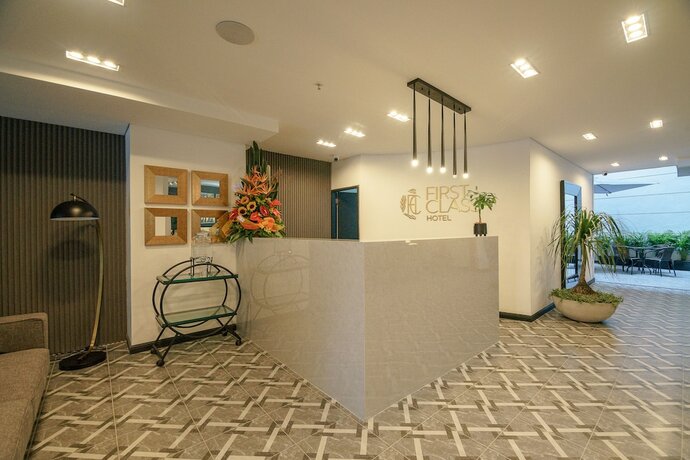 Imagen general del Hotel First Class. Foto 2