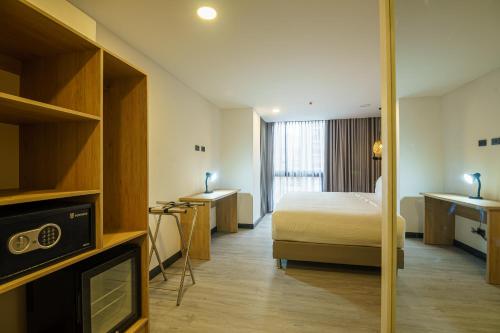 Imagen general del Hotel First Class, Perímetro Urbano Medellín. Foto 1