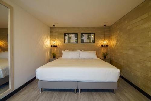 Imagen general del Hotel First Class, Per&iacute;metro Urbano Medell&iacute;n. Foto 12