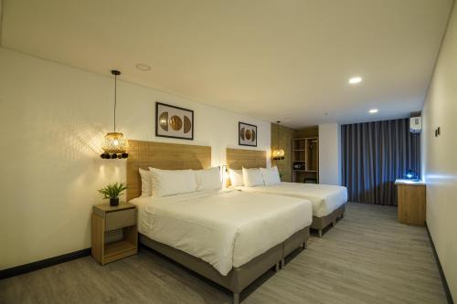 Imagen de la habitación del Hotel First Class, Per&iacute;metro Urbano Medell&iacute;n. Foto 20