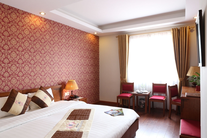 Imagen de la habitación del Hotel First Eden. Foto 8
