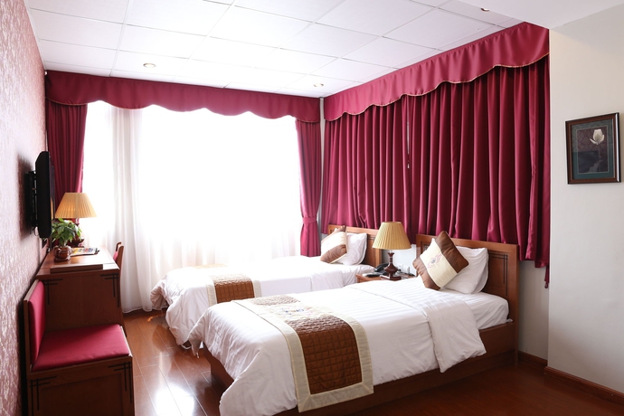 Imagen de la habitación del Hotel First Eden. Foto 9