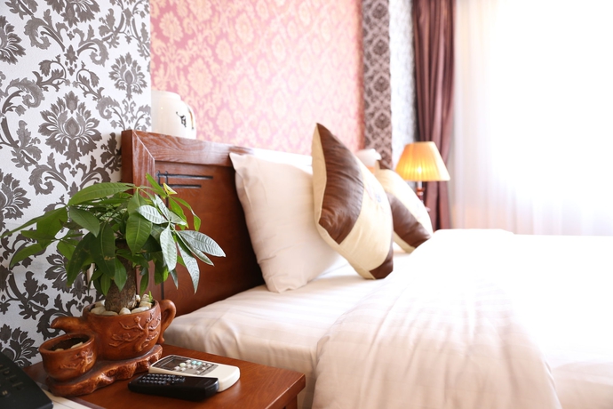 Imagen de la habitación del Hotel First Eden. Foto 10