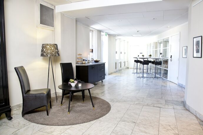 Imagen de los interiores del Hotel First Grand Falun. Foto 29