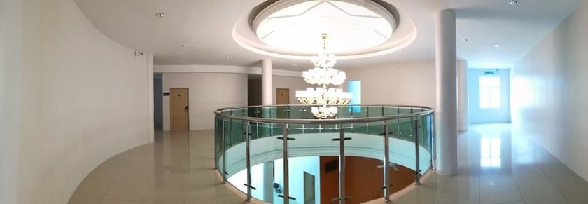 Imagen general del Hotel First Guest House Cheras. Foto 1