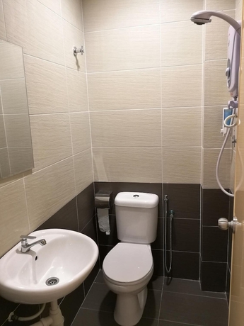 Imagen de la habitación del Hotel First Guest House Cheras. Foto 14