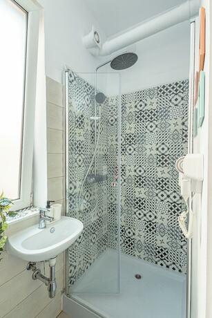 Imagen general del Hotel First Hostel Bucur 21. Foto 19