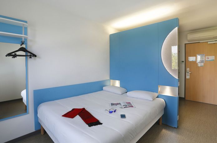 Imagen de la habitación del Hotel First Inn Blois. Foto 17