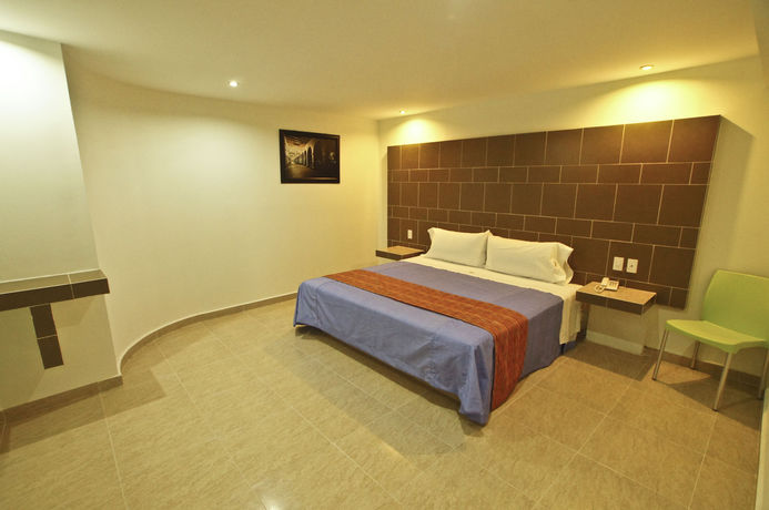 Imagen de los exteriores del Hotel First Inn. Foto 15