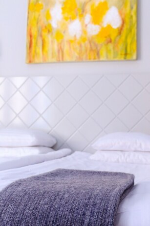 Imagen de la habitación del Hotel First K&auml;rnan. Foto 2