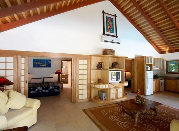 Imagen de la habitación del Hotel First Landing Beach Resort and Villas. Foto 3