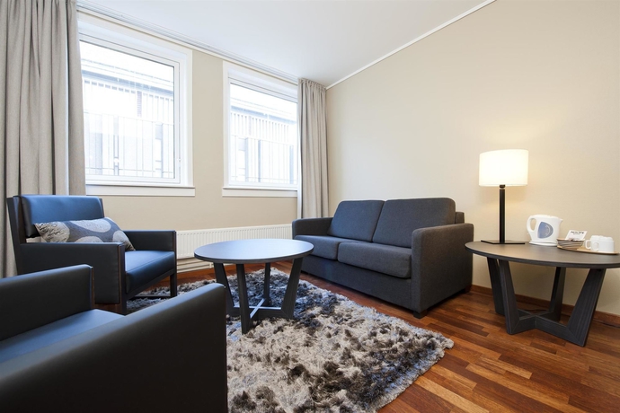 Imagen de la habitación del Hotel First Millennium. Foto 7