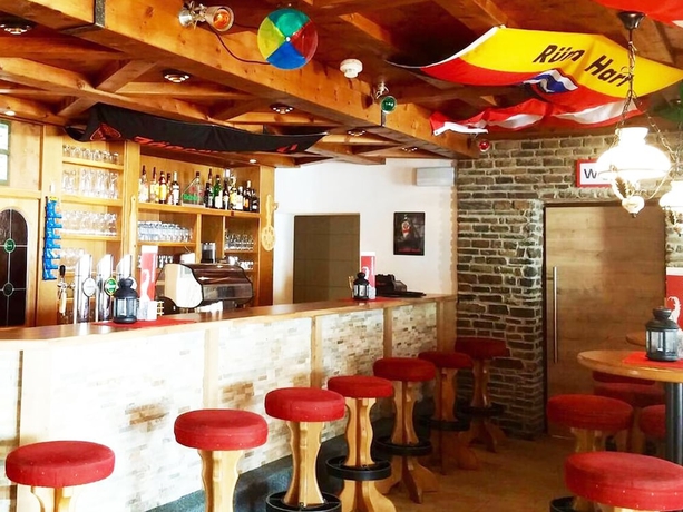 Imagen del bar/restaurante del Hotel First Mountain &Ouml;tztal. Foto 11