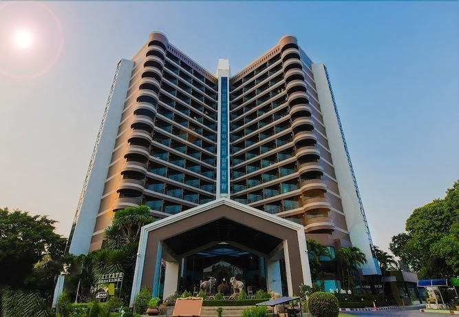 Imagen general del Hotel First Pacific Cirrus. Foto 1