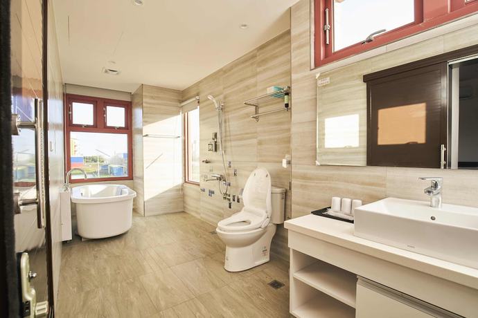 Imagen de la habitación del Hotel First Shanhai. Foto 18