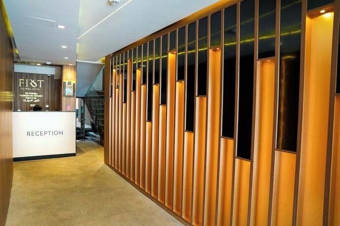 Imagen general del Hotel First Suites Hôtel. Foto 2