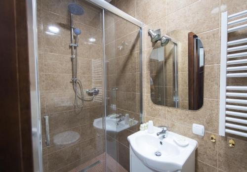 Imagen de la habitación del Hotel First, Tczew. Foto 8