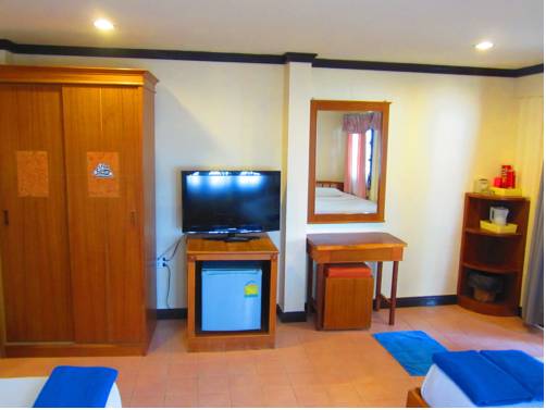 Imagen de la habitación del Hotel First Villa Beach Resort. Foto 3