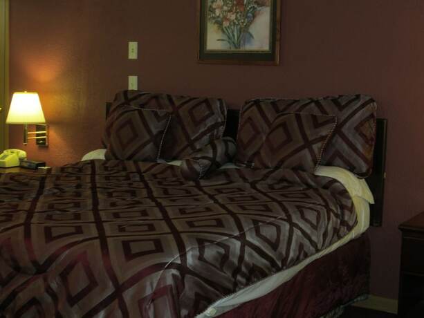 Imagen general del Hotel First Western Inn. Foto 7