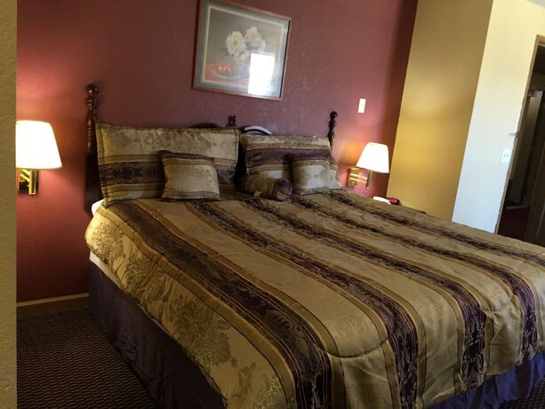 Imagen general del Hotel First Western Inn. Foto 12