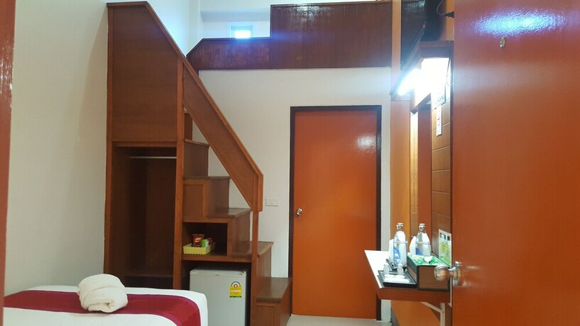 Imagen de la habitación del Hotel First and Frang. Foto 16