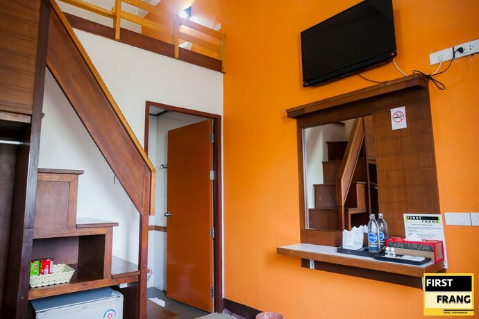 Imagen de la habitación del Hotel First and Frang. Foto 20