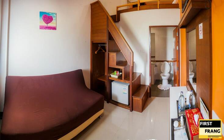 Imagen de la habitación del Hotel First and Frang. Foto 25
