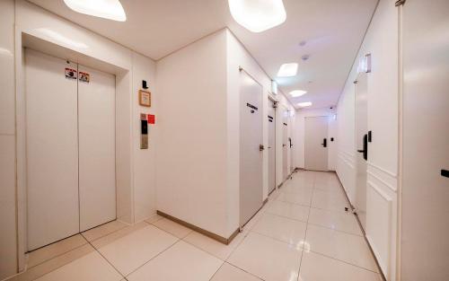 Imagen general del Hotel Firststay Hongdae. Foto 5