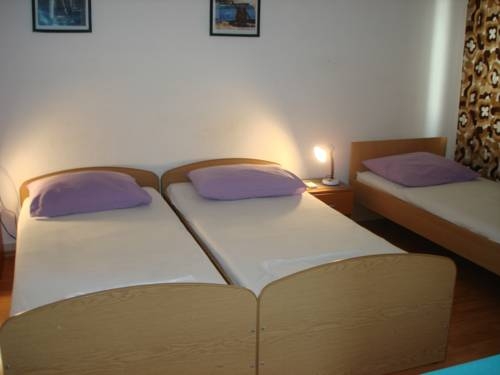 Imagen general del Hotel Firule Center Rooms. Foto 9