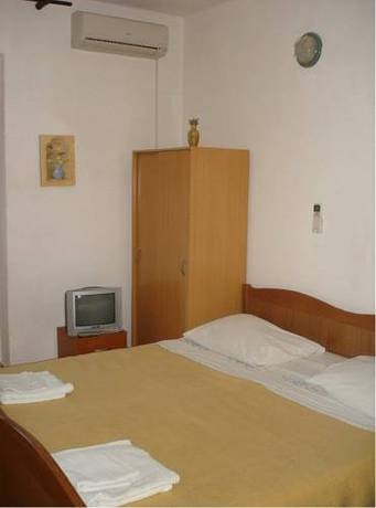 Imagen general del Hotel Firule Center Rooms. Foto 12