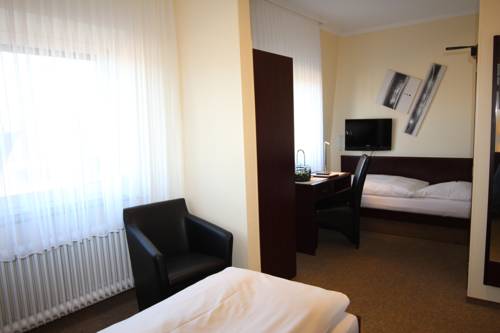 Imagen de la habitación del Hotel Firzlaffs Neum&uuml;nster. Foto 9