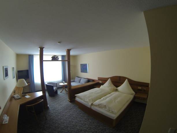 Imagen de la habitación del Hotel Fischer, Remscheid. Foto 6