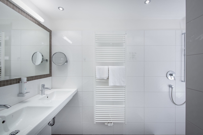 Imagen de la habitación del Hotel Fischer, Sankt Johann In Tirol. Foto 10