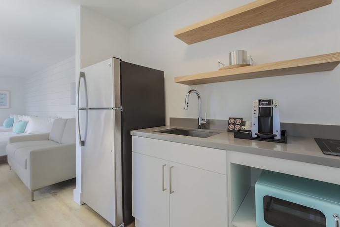 Imagen de la habitación del Hotel Fisher Inn Resort & Marina. Foto 18