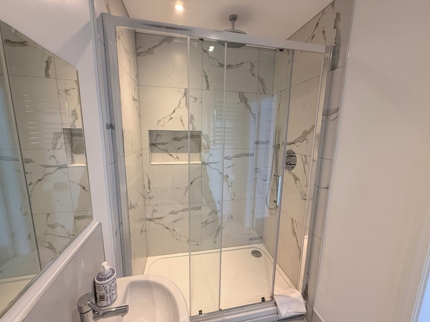 Imagen de la habitación del Hotel Fishergate Residences. Foto 14