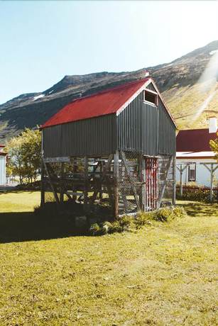 Imagen de los exteriores del Hotel Fisherman H&oacute;tel Su&eth;ureyri. Foto 8