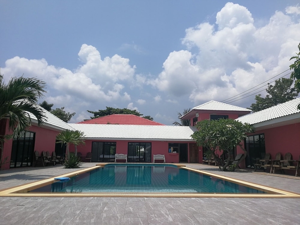 Imagen de la piscina del Hotel Fisherman Resort. Foto 16