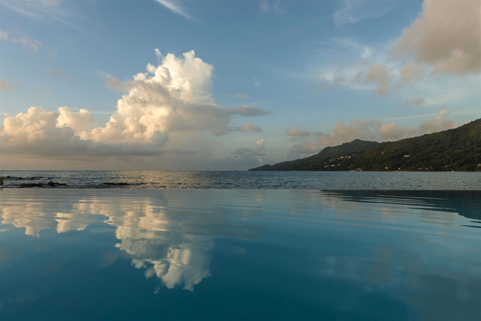 Imagen de la piscina del Hotel Fisherman’s Cove Resort. Foto 12