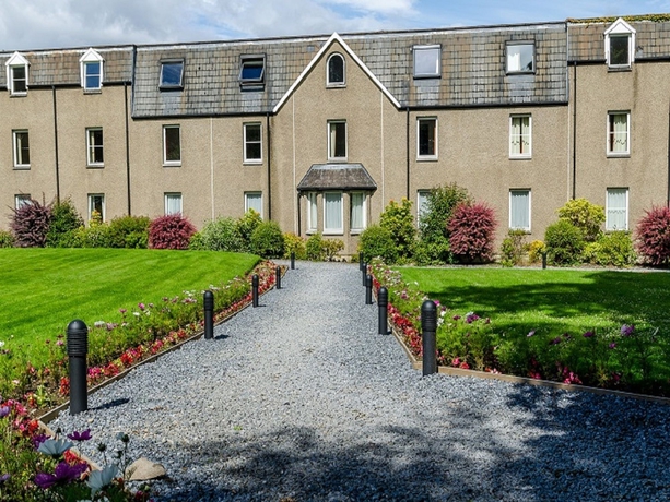 Imagen de los exteriores del Hotel Fisher's. Foto 12