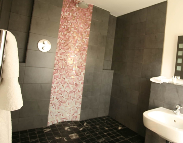 Imagen de la habitación del Hotel Fishmore Hall. Foto 14