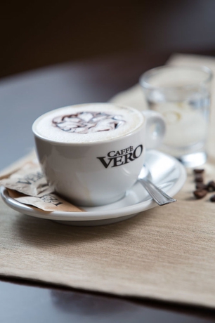 Imagen del bar/restaurante del Hotel Fit Hévíz. Foto 5