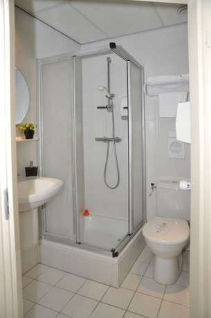 Imagen de la habitación del Hotel Fita. Foto 9