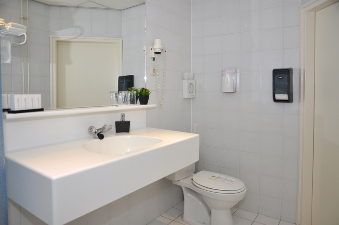Imagen de la habitación del Hotel Fita. Foto 11